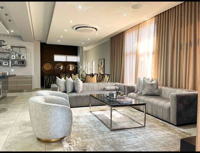 6 BEDROOM HOUSE FOR SALE IN MIDSTREAM RIDGE